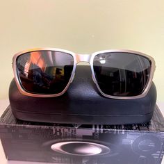 New With Box! Oakley Tincan Satin Blade Sunglass. Take A Look At The Pictures, Great Design. Oakley Gascan, Dog Sunglasses, Flak Jacket, Oakley Holbrook, Half Jacket, Accessories Brand, Oakley Men, Great Design, Black Sunglasses