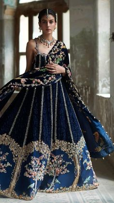 Nida Azwer, Latest Designer Dresses, Pakistani Fancy Dresses, Indian Dresses Traditional, Designer Anarkali, Indian Bridal Dress, Indian Bridal Outfits