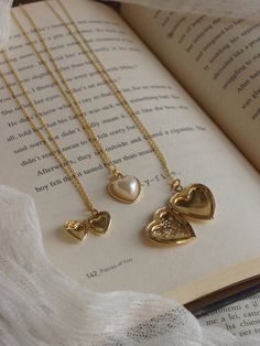 قلادات متدلية, Delicate Gold Necklace, Pretty Jewellery, Piercing Jewelry