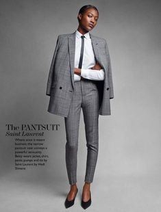 Black Women In Suits, Business Formal Women, Woman In Suit, Masculine Fashion, Business Attire Women, Fall Winter Trends, Masculine Style, Grey Suit