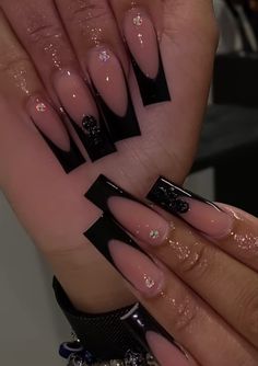 Black Diamond Nails, Black Nail Inspo Acrylic, Scorpio Nails Designs, Scorpio Nails, January Books, Girls Nail Designs, Long Acrylic Nail Designs, Drip Nails, Colored Acrylic Nails