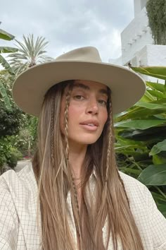 Long Hair Hat, Summer Hairstyles For Long Hair, Hair Hat, Looks Country, One Hair, Coastal Cowgirl, Outfits With Hats