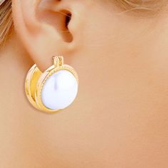 Women's 14K Gold Stud Earrings. 14K Gold Dipped Hypoallergenic Brass Double Pearl Split Stud Earrings. Pin Catch Closure. .75" x .75". Double Pearl Earrings, Earring For Women, Gold Pearl Earrings, Gold Stud Earrings, Pearl Earring, Fashion Jewelry Earrings, Gold Dipped, Gold Stud, Classic Gold