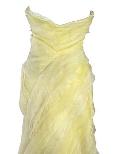 For Sale on 1stDibs - Presenting an incredible yellow Roberto Cavalli strapless tulle gown. Custom-made for Michelle Yeoh, this one-of-a-kind gown was worn on the red carpet Yellow Silk Evening Dress For Wedding, Yellow Silk Wedding Evening Dress, Yellow Tulle Gown, Michelle Yeoh, Tulle Gown, Canary Yellow, On The Red Carpet, The Red Carpet, Roberto Cavalli