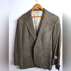 Item Is In Good Condition With Proper Storage And Care. Thank You For Clicking On My Item! Bundle Deals Available. Orders Will Be Shipped Next Business Day Via Usps Priority Shipping. Pit To Pit: 23 Length: 32 Sleeve Length: 24 Shoulder To Shoulder: 20 Items Come From Smoke Free Household With Cats. Semi-formal Casual Tweed Jacket, Casual Long Sleeve Suits For Fall, Casual Long Sleeve Fall Suits, Brown Casual Tweed Jacket For Semi-formal Occasions, Casual Brown Tweed Jacket For Semi-formal Occasions, Casual Semi-formal Winter Tweed Jacket, Casual Fall Suits With Welt Pockets, Casual Tailored Winter Suits, Casual Winter Suits