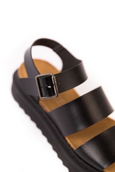 When I tell you I've been anxiously awaiting these sandals for months, that is not an exaggeration. The Martita is the perfect sandal for summer. Pair with dresses, overalls, shorts, skirts, literally anything + you'll look gorgeous. This leather platform sandal features a comfortable footbed on top of a thick rubber platform for maximum all-day comfort. Made in Spain *See size chart for best fit* Overalls Shorts, Leather Platform Sandals, Saddle Brown, Shorts Skirts, Resort Collection, Plus Size Shopping, Blankets For Sale, Swimsuit Cover