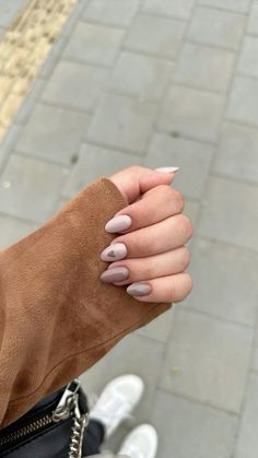 Ongles Beiges, Hello Nails, November Nails, Subtle Nails, Simple Gel Nails, Soft Nails, Neutral Nails