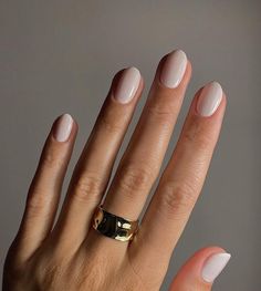 Embrace the beauty of autumn with these sophisticated neutral nail colors that exude warmth and style. From creamy beige to soft taupe, these shades are perfect for adding a touch of elegance to your fall look. Elevate your nail game with these versatile hues that complement any outfit and occasion! #NeutralNails #FallManicure #ChicColors 🍂💅 Biosculpture Gel Nails, Neutral Nail Color, Milky Nails, Fun Nail Colors, Fall Gel Nails, Nail Colors Winter, Gel Nail Colors, Thanksgiving Nails, Fall Nail Colors