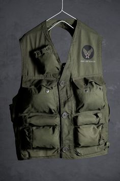 USAAF 1940's WWII Type C-1 Survival Vest SIZE Shoulder：39cm Pit to pit：cm Length：55cm Sleeve：cm Find us : @ban_secondhand_goods Thank you for checking us out :) Sci Fi Clothing, Rei Kawakubo, Rucksack Backpack, Vest Outfits, Character Outfits, Fashion Ideas, Taiwan, Bathing Beauties, Adult Outfits