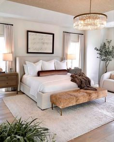 bedding and blanket Moody Clean Bedroom, Model Home Bedroom, Mains Couple, Arizona Ranch, Creative Bedroom, Primary Bedroom, Master Bedrooms Decor, Remodel Bedroom, Beautiful Bedrooms