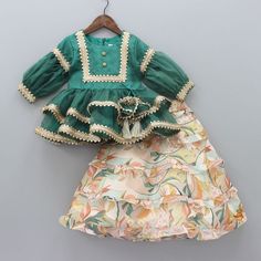 Baby Girl Dresses Indian, Kids Indian Wear, Kids Party Wear Dresses, Printed Lehenga, Kids Dress Collection, Girls Dresses Diy, Kids Blouse Designs