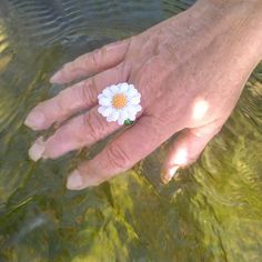 White Rings For Summer Gifts, White Rings Suitable For Summer Gifts, Handmade White Rings For Summer, Handmade Summer Rings, Adjustable Flower Ring For Summer, Handmade Adjustable Summer Rings, Bohemian Spring Flower Ring Gift, Handmade White Flower Ring For Gift, Bohemian Adjustable Rings For Spring