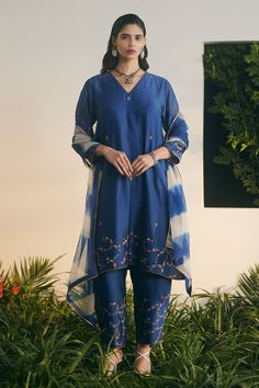 Cobalt blue A-line thread embroidered kurta. Paired with a thread embroidered salwar pant and leheriya silk organza dupatta. - Aza Fashions