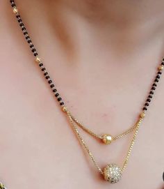 Short Nala Pusalu Gold, Black Beads Latest Models, Nalla Poosalu Designs Short, Nallapusalu Designs Gold Short, Noun Chart, Pearl Bridal Jewelry Sets, Mangalsutra Design