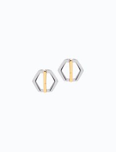 Cross Hexagon Studs – wbritt #Minimalistic #Jewelry#Simple #Chic #Elegant #Luxury #Modern #Fashion #Regram #Classy #Trendy Minimalistic Jewelry, Vertical Bar Necklace, Nyc Design, Jewelry Simple, Link Earrings, Classy Jewelry, Circle Studs, Earrings Cute, Simple Chic