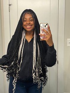 Black And White Braids Peekaboo, Peakaboobraids Black And Blonde, Black And White Braids For Black Women, Little Black Girls Braided Hairstyles, Black Girls Braided Hairstyles, Girls Braided Hairstyles, Curly Knotless, Curled Hair With Braid