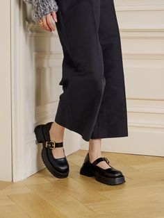 Leather Mary Janes With Sculpted Heel For Work, Leather Mary Janes For Work, Black Heels With Gold-tone Hardware For Work, Modern Black Mary Janes For Work, Modern Leather Mary Janes For Work, Chunky Mary Janes Outfit, Black Mary Janes Outfit, Platform Mary Janes Outfit, Black Loafers Outfit