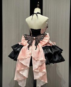 Fashion Top Outfits, Prom Dress Inspiration, Fashion Inspiration Design, Lolita Dress, Stage Outfits