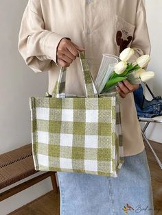 BirdinBag - Stylish Knitted Fabric Tote Bag - Elegant & Convenient Casual Green Square Satchel, Casual Square Canvas Bag For Errands, Casual Square Box Bag, Casual Green Square Canvas Bag, Casual Square Box Bag For Errands, Casual Rectangular Summer Lunch Bag, Casual Green Tote Lunch Bag, Casual Green Square Box Bag, Casual White Rectangular Lunch Bag