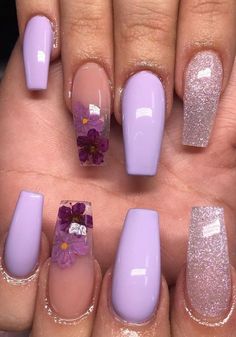 Not Polish Acrylic Nails, Girly Spring Nails, Different Acrylic Nails, Short Encapsulated Nails, 2023 Birthday, Nails With Flowers, Acrylic Nails Ideas, Birthday Behavior, Unghie Sfumate