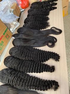 WhAtsApp : +8613455982077 Hair Extension Shop, Vision Board Photos, Closure Wigs, Business Photoshoot, Small Business Planner, Wholesale Hair