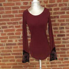 Gorgeous Garnet Jewel Tone Color Thermal Henley With Unique Floral Crochet Detail At Wrists! Brand New-Never Worn. Jewel Tone Colors, Floral Crochet, Crochet Details, Jewel Tones, Red Purple, Free People Tops, Color Purple, Garnet, Knot