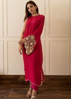 Berry Outfit, Outfits Indian, Designer Party Wear Dresses, Stylish Party Dresses, Designer Dresses Casual, Boutique Dress Designs