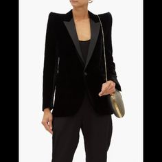 Gorgeous Blazer! Elegant Majestic Look ! Brand New With Tags , Size 40eu Pictures With Descriptions..As Seen On Episode Of The Kardashians Worn By Kris Jenner Designer Party Blazer, Designer Tailored Blazer For Evening, Designer Long Sleeve Evening Blazer, Elegant Blazer For Black-tie Events In Fall, Luxury Black Blazer For Night Out, Pagoda Shoulder, Preppy Blazer, Black Velvet Blazer, Black Suit Jacket