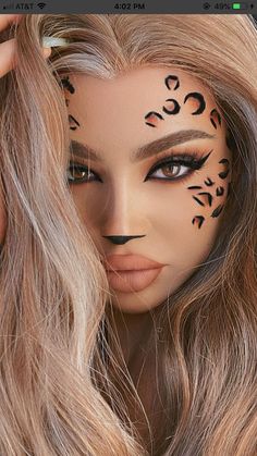 Simple Halloween Eyeliner, Leopard Makeup Halloween, Halloween Smink, Carnaval Make-up, Cheetah Makeup, Tiger Makeup, Beautiful Halloween Makeup, Obličejové Masky, Cat Halloween Makeup