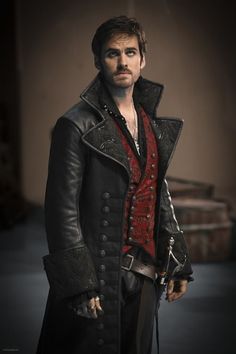 AnniePottersville • alexandraisobel: Captain Jones #ad Steampunk Pirate, The Dark One, Killian Jones, Colin O'donoghue, Steampunk Costume