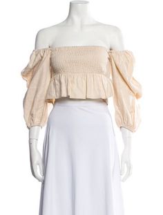 Faithfull The Brand Linen Crop TopNeutralsThree-Quarter Sleeve with Off-The-ShoulderFit:Tops by Faithfull The Brand typically fit true to size. Faithfull The Brand Top, Linen Crops, Faithfull The Brand, Shoulder Crop Top, Quarter Sleeve, Off The Shoulder, Crop Tops, Top Outfits, Clothes For Women