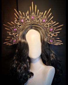 New baroque crowns in the shop!! I love making these! It takes a little bit more time, but nonetheless super fun! I hope you like them! What colours should I do next? X Liesbeth Dark Lemon Magic Shoes, Pinterest Hacks, I Hope, Expensive Jewelry, I Hope You, Crown, Take That