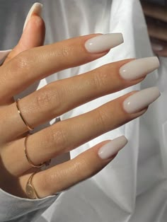 Multicolor  Collar    Color Nails Embellished   Beauty Tools Acrylic Nails Square, White Almond Nails, Acrylic Nails Ideas, Classy Nail Designs, White Acrylic Nails, Almond Shape Nails, Almond Nails Designs, Clean Bedroom