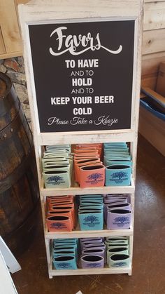 a sign that says favo's to have hold and to keep your beer cold