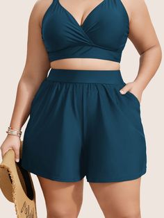 Solid Gathered High Rise Pocket Swim Bottom – BloomChic Bathing Suit And Shorts Outfit, Bathing Suits For Curvy Women, Plus Size Swimwear Big Belly, Cruise Outfits Caribbean, Full Coverage Swimwear, Plus Size Bathing Suits, Modest Bathing Suit, Apple Body Shapes, Modest Swimsuits