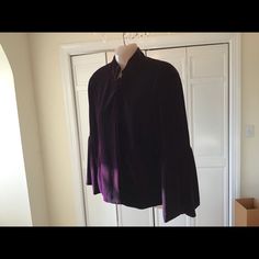 Never Worn. Boutique Purchase. Snap Button, Free Flowing Sleeves. Soft Velvet With Some Shimmer, Great For The Holidays. No Flaws Or Defects Smoke Free Home Please Bundle. Long Sleeve Blazer With Covered Buttons For Fall, Elegant Collared Outerwear With Covered Buttons, Fitted Cape Outerwear For Work, Fitted Cape For Workwear, Chic Long Sleeve Outerwear With Covered Buttons, Elegant Purple Outerwear With Buttons, Purple Long Sleeve Blazer With Buttons, Elegant Cape-style Outerwear With Buttons, Elegant Long Sleeve Purple Outerwear