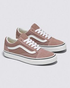 Old Skool Shoe Women’s Vans, Womans Vans, Knit Jeans, Beach Sunglasses, School Style, Color Story, Kids Outerwear, Boot Accessories, Slipper Socks