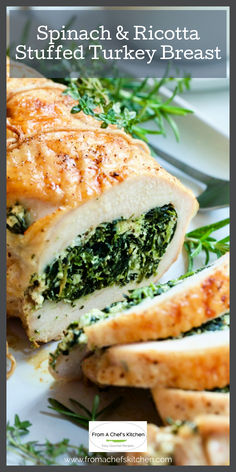 Spinach and Ricotta Stuffed Turkey Breast sliced to expose filling. Garlic Herb Sauce, Stuffed Turkey Breast, Stuffed Turkey, Spinach And Ricotta, Christmas Dinners, Nice Family, Herb Sauce, Best Low Carb Recipes