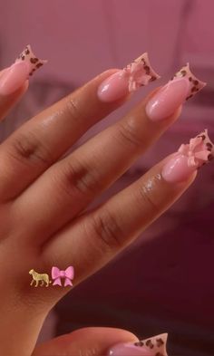 Not my work!! (Credits to Nailsbyarumy) Mexican Pink Nails, Nails For Vacay, Alomd Nails Cute, Brunch Nails, Bows On Nails, Pink Acrylic Nails Square, Ballerina Nail Shape, Flared Nails, Baby Shower Nails