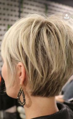 Blonde Haircuts, Messy Short Hair, Edgy Short Hair, Short Hairstyles For Thick Hair, Short Choppy Hair, Penteado Cabelo Curto, Cute Hairstyles For Short Hair, Short Blonde