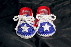 Cute Puerto Rican, Spain, Mexican themed baby booties for 0-6 months old. A perfect gift for baby showers, young mothers and/or to those who want to represent! Very soft to the touch. These one of a kind set of baby booties are made with a lot of care and love. A perfect way to keep your/their little one warm with style! I also take custom orders for different colors, Themes and sizes so feel free to send me a message! You do not want to miss out on these. :) - Hand made - Puerto Rican theme -Me Casual White Handmade Booties, Cute Soft Sole Booties As Gift, Handmade Casual Booties As Gift, Casual Booties With Soft Sole As Gift, Cute White Booties For Gift, Cute White Booties As Gift, Cute White Booties As A Gift, Bottle Cozies, Dinosaur Costume