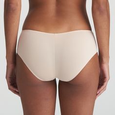 Cool and comfy hotpants/shorts to wear under any outfit. Café Latte is a delicate neutral and a must-have in every lingerie drawer. Beige Soft Touch Brief Bottoms, Seamless Cream Brief Bottoms, Panty Style, Lingerie Drawer, Cafe Latte, T Shirt Bra, Timeless Classic, Low Rise, Comfort Fit