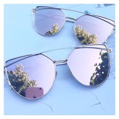 Rose Gold Mirrored Sunglasses Trendy Rose Gold Sunglasses For Summer, Rose Gold Trendy Sunglasses For Summer, Trendy Rose Gold Sunglasses For Spring, Wire Sunglasses, Dior Eyeglasses, Rose Gold Mirror, Body Chains