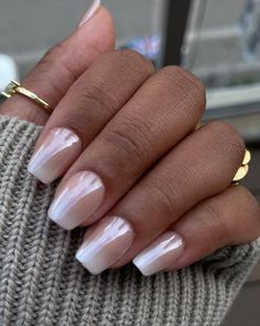 Ombre French Nails With Chrome, Pearly Ombre Nails, Chrome Ombre Nails Square, Pink And White Pearl Nails, Pearl Ombre Nails, Ombre Chrome Nails Coffin, Ombre Nails With Chrome, Ombré Nails With Chrome, White Ombré Chrome Nails