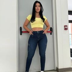 Brand New With Tags ! Authentic Made In Colombia Beautiful Thick Semi Stretch Denim Cute Cargo Pockets Col 10 Us 5/6 Body Sculpting Casual Yellow Denim Jeans, Casual Yellow Mid-rise Jeans, High Waist Yellow Denim Jeans, Yellow High Waist Denim Jeans, Fitted High Waist Yellow Jeans, Thick Body Outfits, Dirty Jeans, Body Outfit, Denim Color