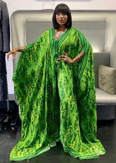 Algeria Pants – saisankoh Chic Green Maxi Length Bottoms, Elegant Green Kaftan For Vacation, Afrocentric Fashion, Kaftan Designs, Mode Kimono, Muslimah Dress, Islamic Dress, Nigerian Styles, Aichi