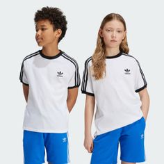 Youth Originals
2 colors Adidas White Tops With Contrast Stripes, White Sports T-shirt With Side Stripes, Adidas Adicolor, Adidas Online, Striped Tee, Online Shop, Stripes, Adidas, The Originals