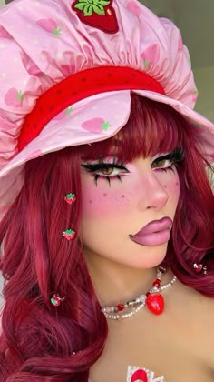 Strawberry Shortcake Makeup, Strawberry Costume Diy, Makeup Short Hair, Drag Makeup Looks, Strawberry Shortcake Halloween, Strawberry Shortcake Halloween Costume, Strawberry Shortcake Costume, Strawberry Costume, Monster Makeup