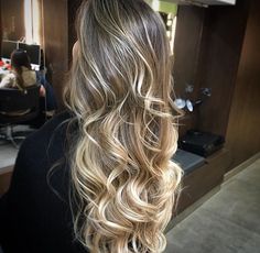 Brown Hair Inspo, Gorgeous Hair Color, Lob Hairstyle, Long Hair Wedding Styles, Honey Hair, Hair Styles 2017, Blonde Hair With Highlights