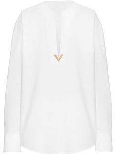 white cotton poplin texture gold-tone logo plaque plunging V-neck long sleeves buttoned cuffs curved hem Mini Skirt Party, Valentino Clothing, Jacquard Shirt, Printed Silk Shirt, Midi Flare Skirt, Poplin Top, Cotton Jumper, Wool Turtleneck, Embellished Top